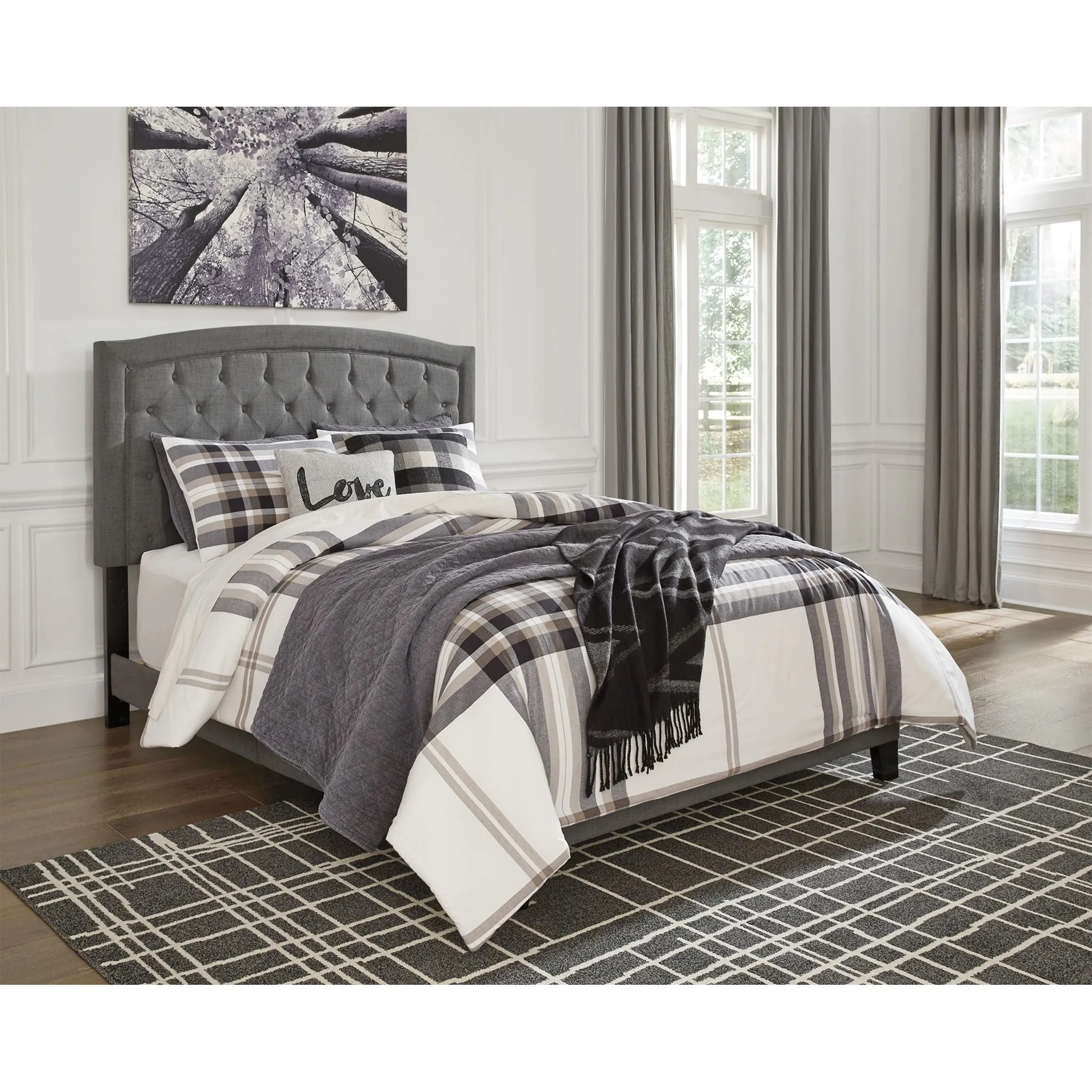 Adelloni 3 Piece Upholstered Bed