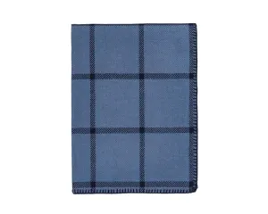 Alicia Adams Alpaca Graydon Throw in English Manor and Navy Blue