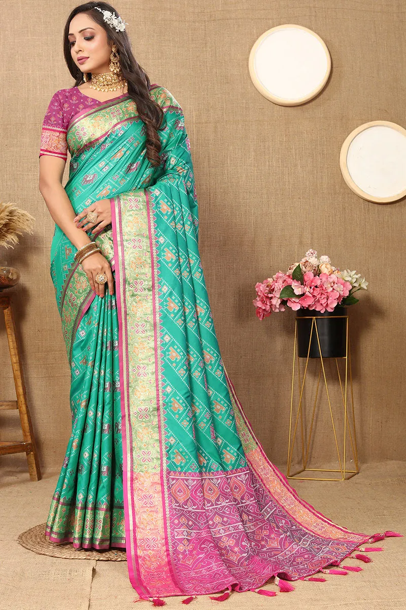 Amiable Sea Green Soft Banarasi Silk Saree With Sumptuous Blouse Piece