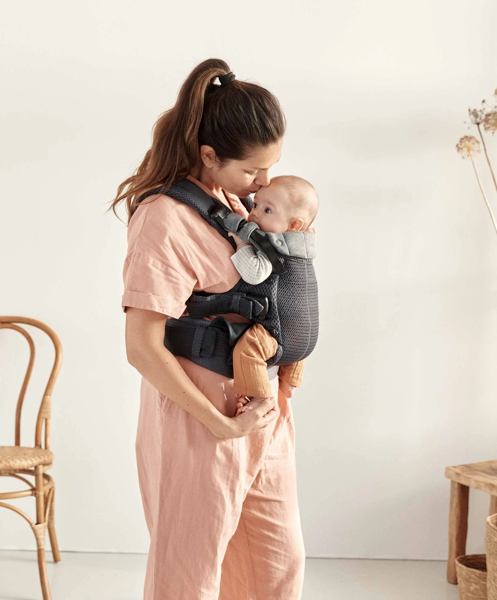 BabyBjörn&reg; Baby Harmony Carrier - Anthracite