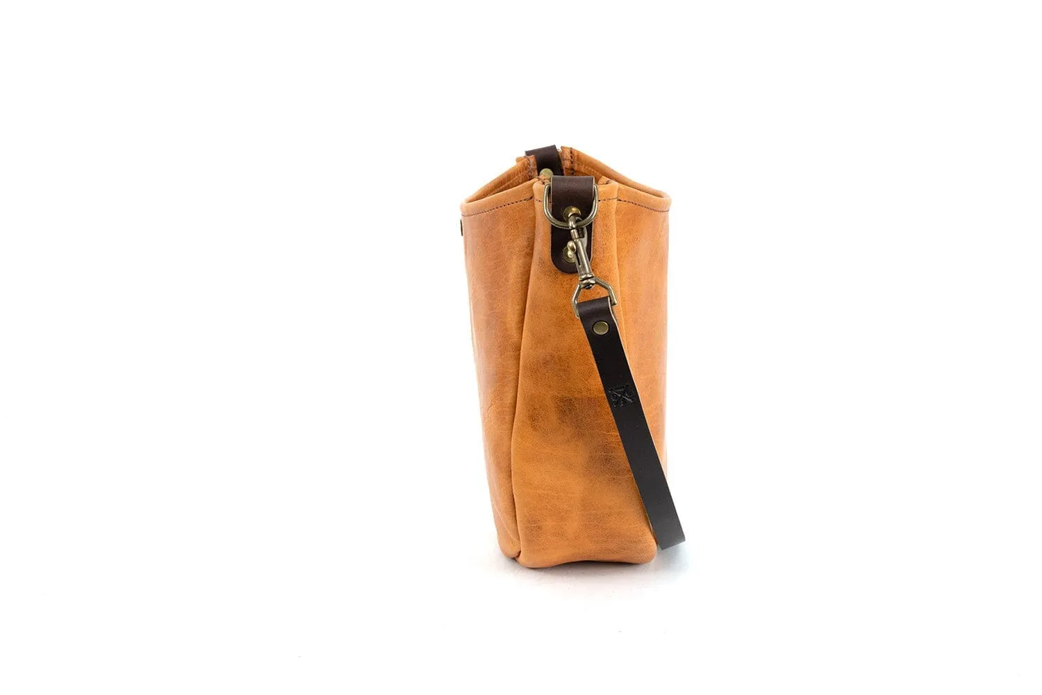 CELESTE LEATHER HOBO BAG - PEANUT BISON