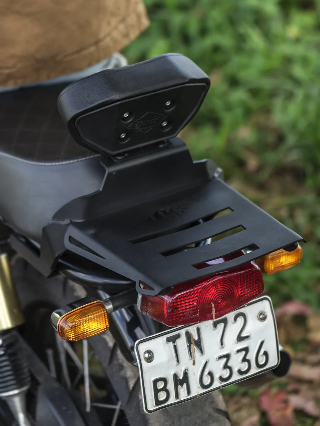 LCB Interceptor Backrest With Carrier