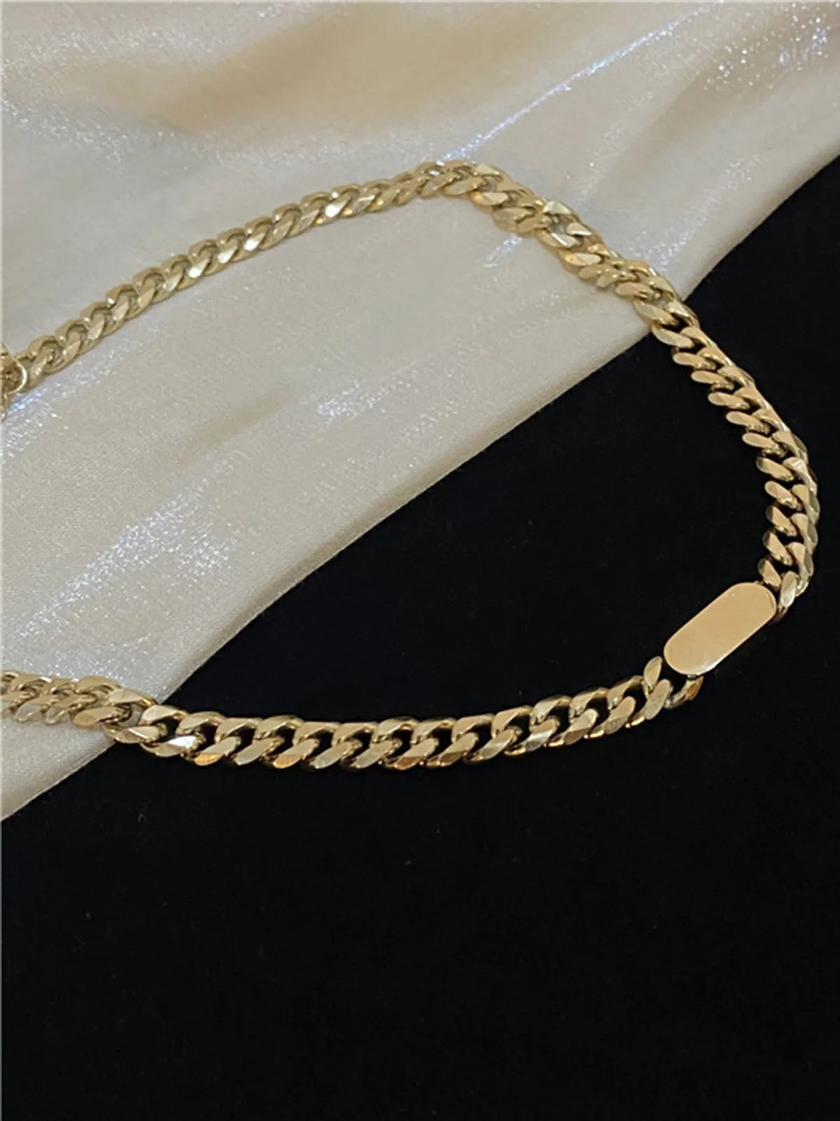 Minimalist Charming Chain Necklace