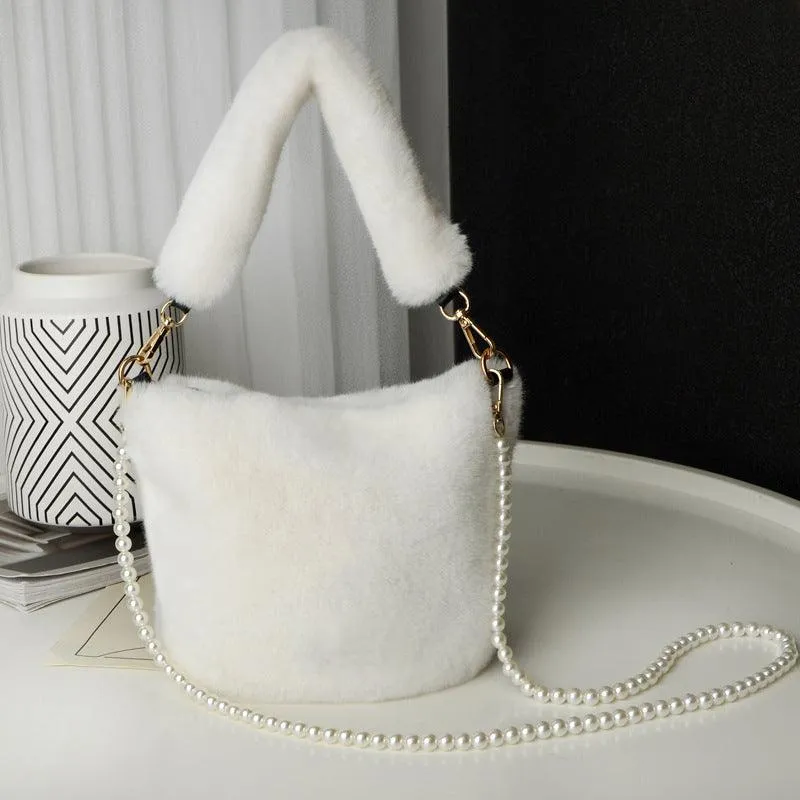 Pearl Chain Winter Checkerboard Plush Bucket Bag