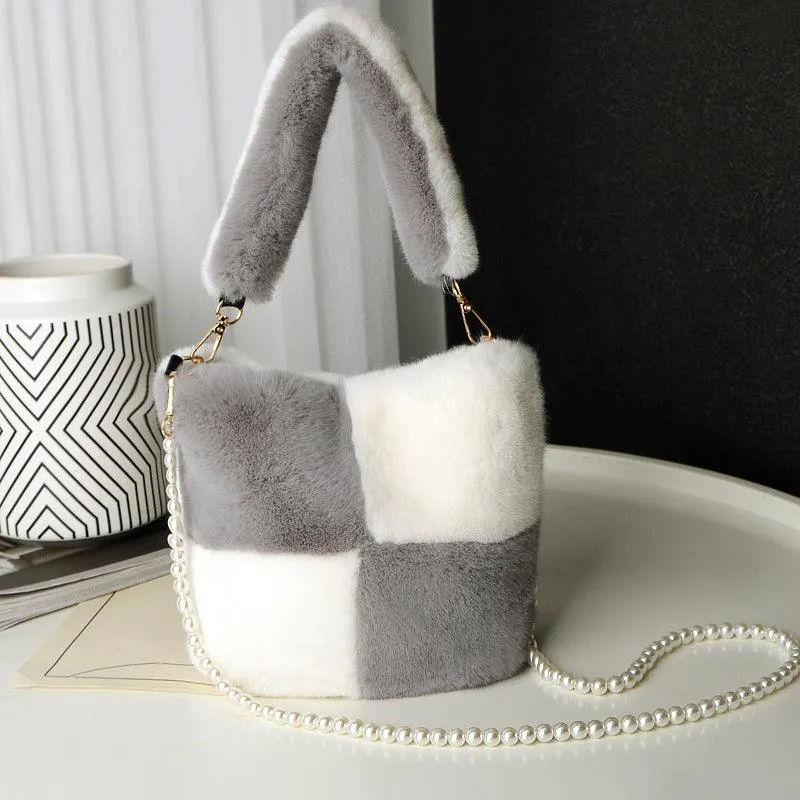 Pearl Chain Winter Checkerboard Plush Bucket Bag