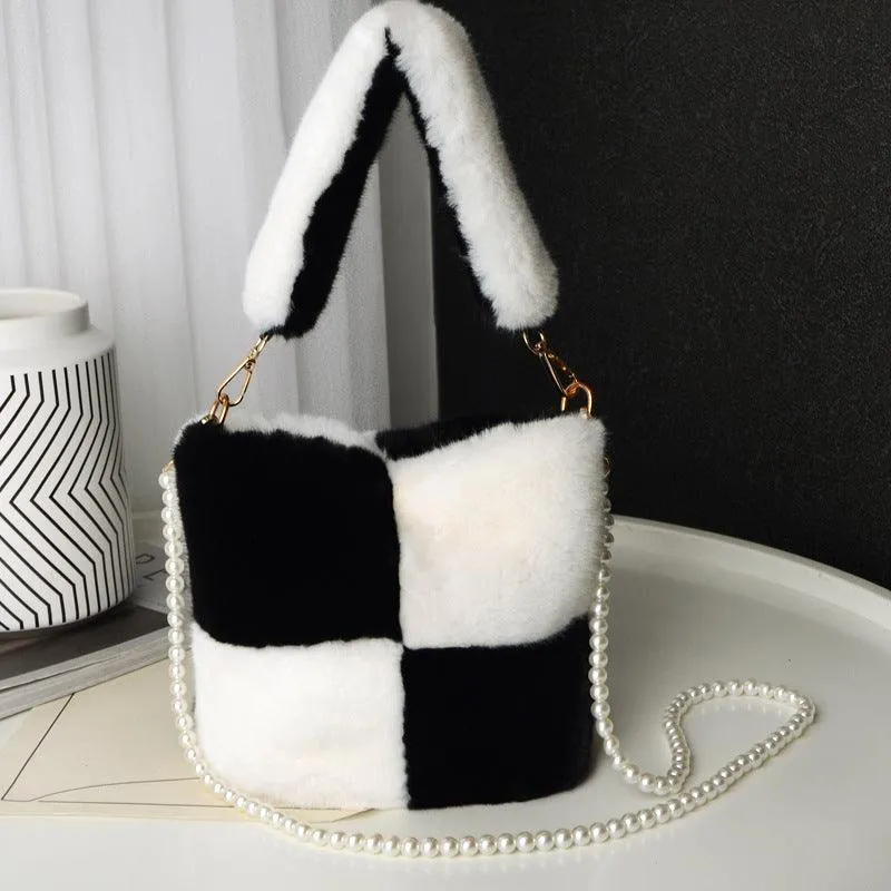 Pearl Chain Winter Checkerboard Plush Bucket Bag