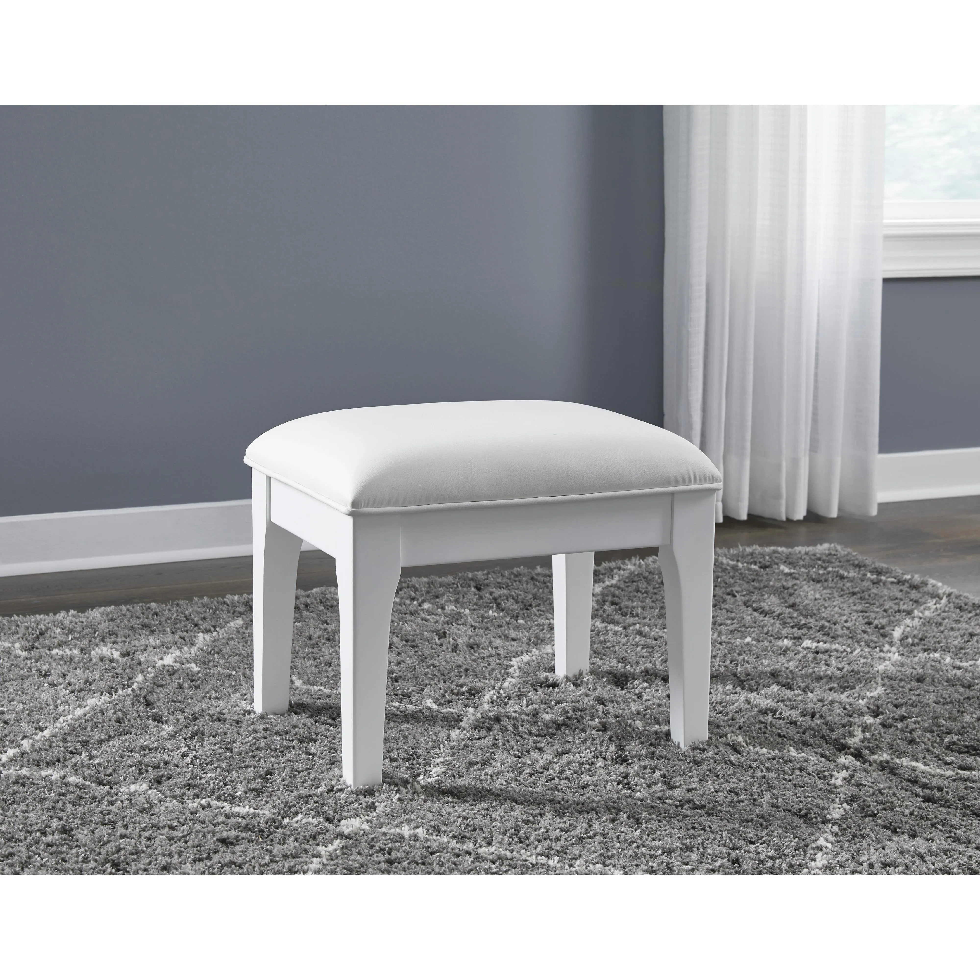 Signature Design by Ashley Chalanna Vanity Seating B822-01