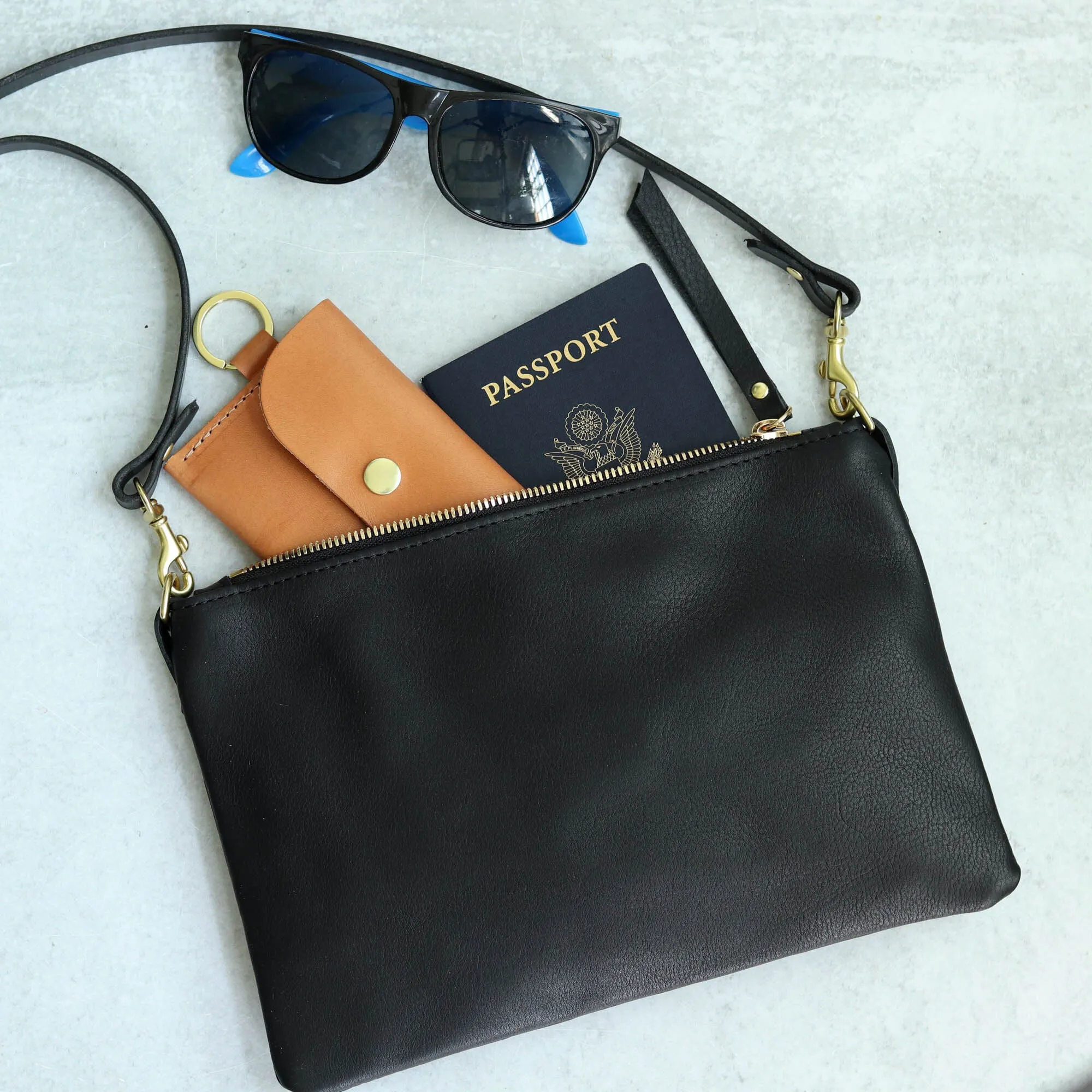 Small Leather Crossbody Clutch Bag - Black Pebble