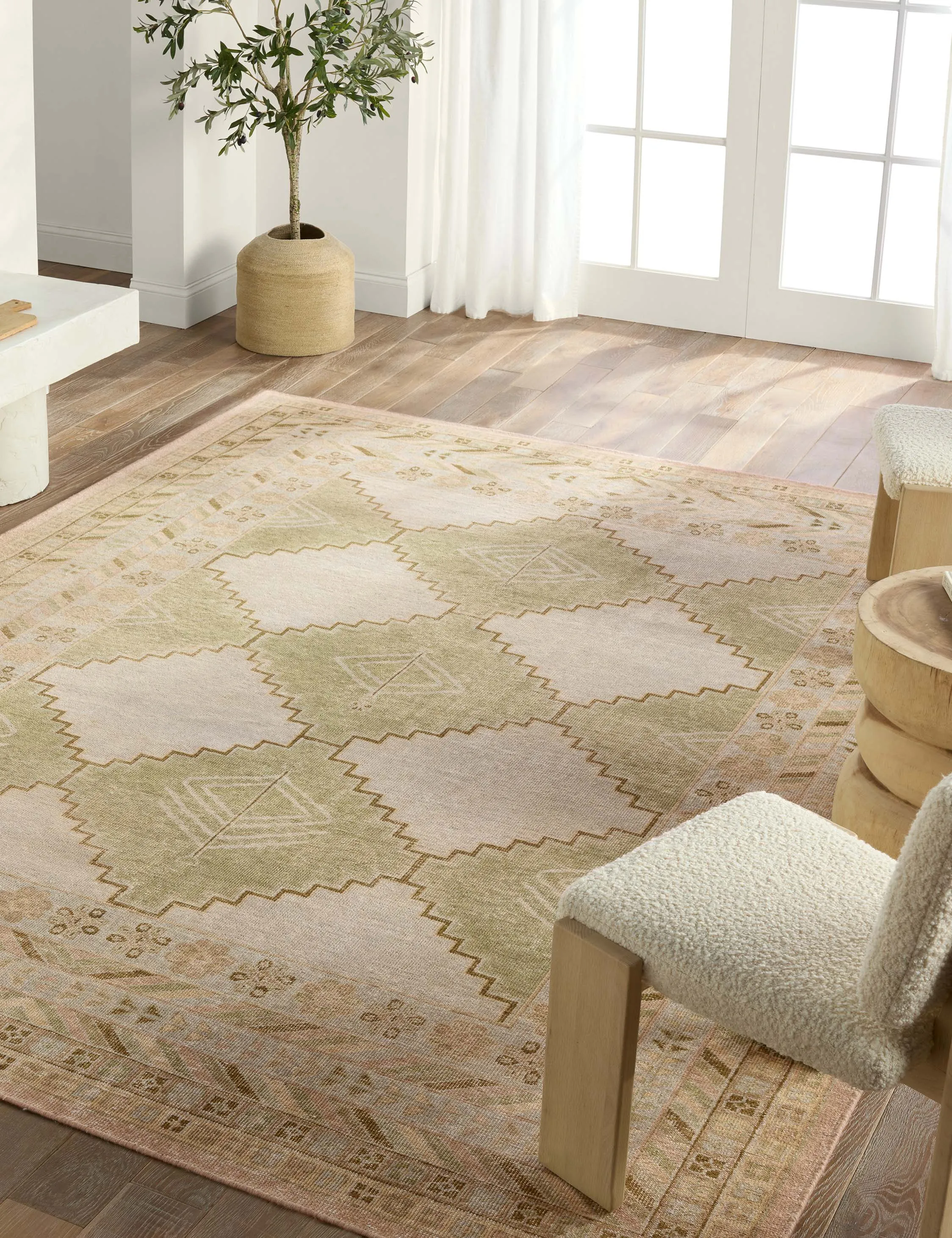 Tupelo Hand-Knotted Wool Rug